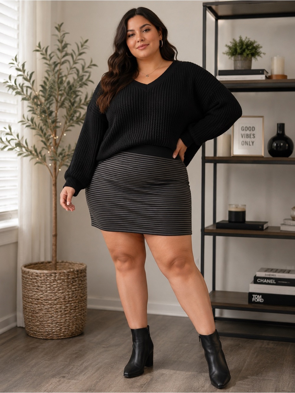 Torrid Black & Gray Striped Mini Skirt – BNWT